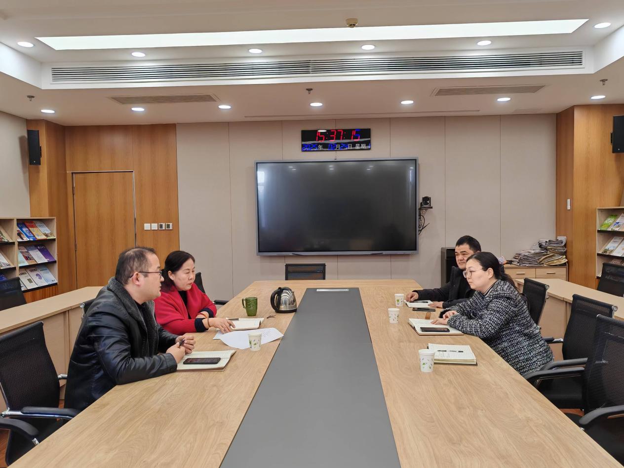 9c75ef55115e85601ca5570e27cb0d8